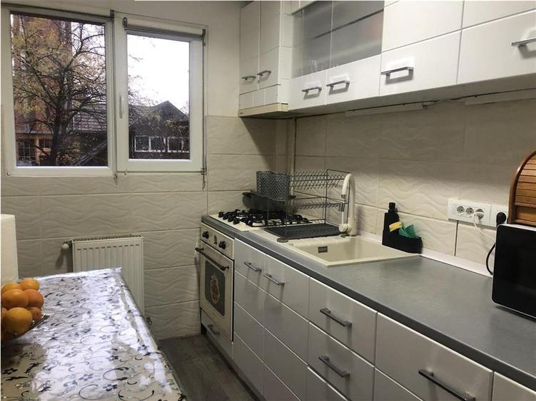 Vanzare 2 Camere Calea Bucuresti la Etaj 1, Contract Parcare - 10