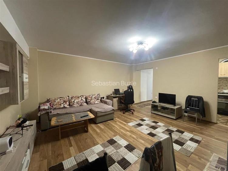 Apartament cu 2 camere decomandat în Nufărul