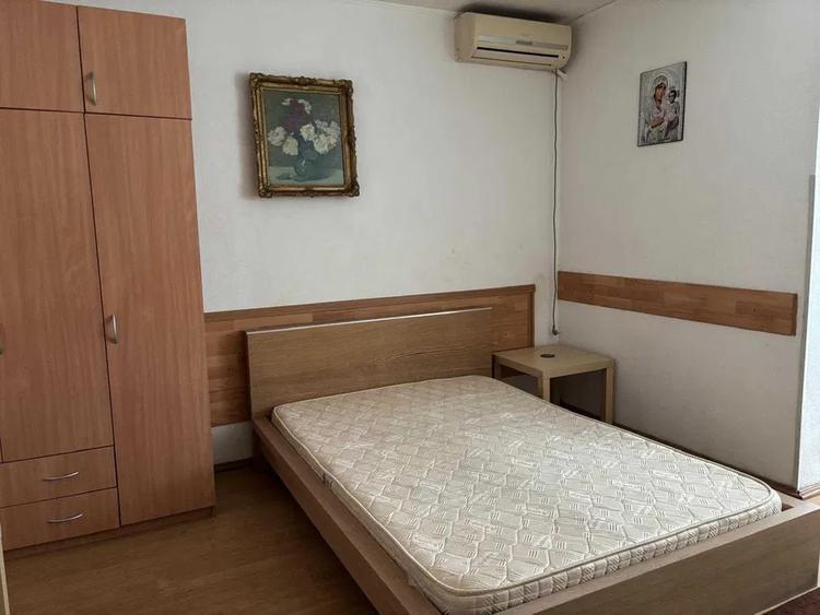 Garsoniera, decomandata, 40 mp, ac, balcon, metrou, Baicului - 1