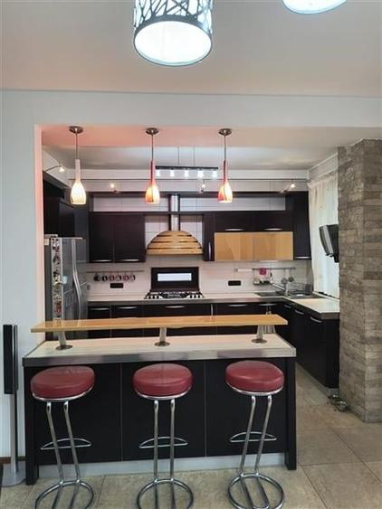 Vila deosebita cu spatiu de curte, situata in cartierul Florilor, Brasov - 8