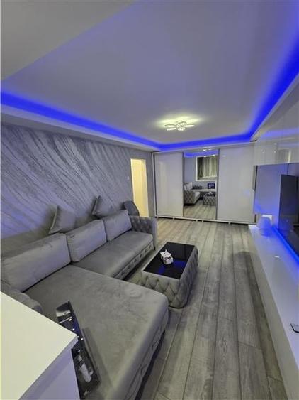 Apartament 2 camere, zona Vlahuta - 13