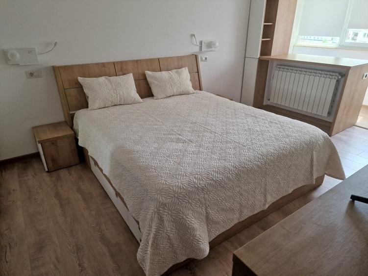 Ultracentral zona A, vedere Univ. si Prefectura, complet renovat si mobilat - 8