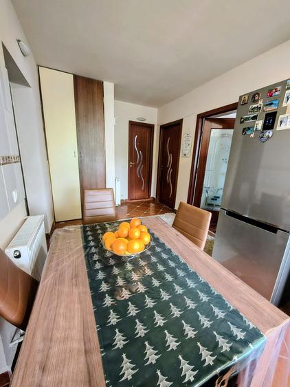 Inchiriem apartament cu 2 camere, suprafata 61 mp, in Baia Mare, Strada Victoriei. - 2