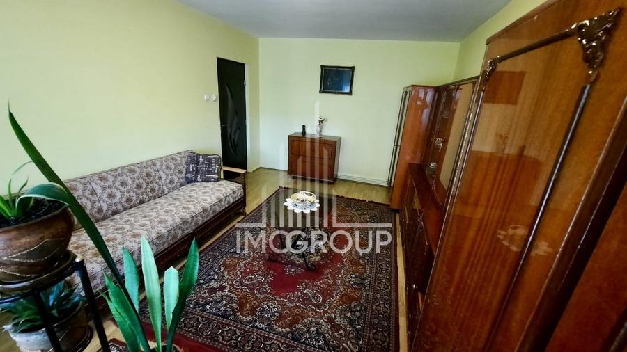 Apartament 3 camere, 2 bai, boxa si loc de parcare, Intre Lacuri, str. Siretului - 4
