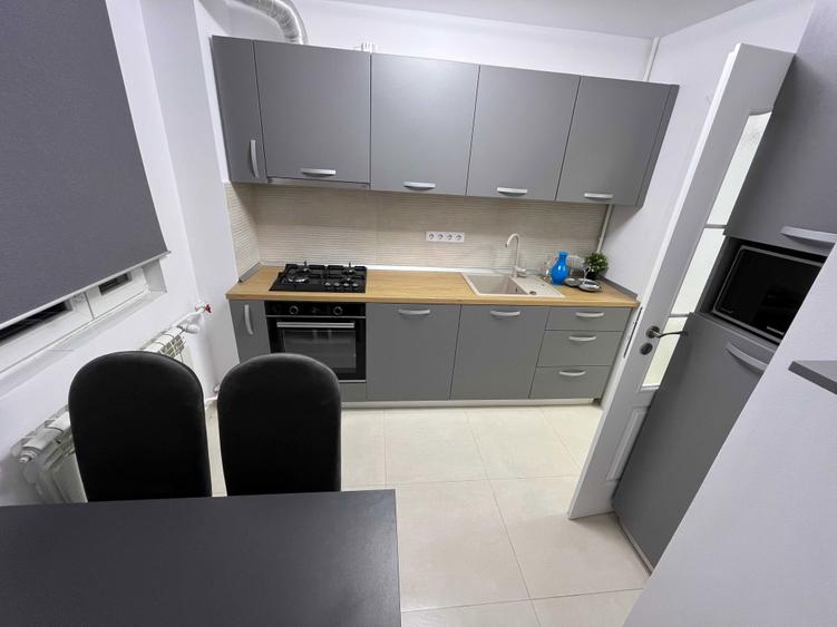 VAND Apartament 3 Camere Etaj 1/4 Zona Piata Covasna, 5 min Metrou C-tin Brancoveanu - 3