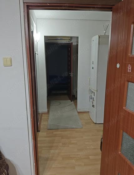 Inchiriez 2 decomandate - 2