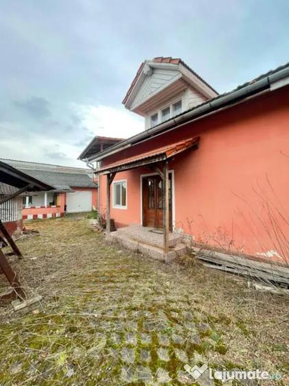 Casa P+M cu 2 corpuri, garaj ?i teren generos ~23 ari - 5