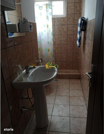 Casă cu 4 camere în Cerneți
