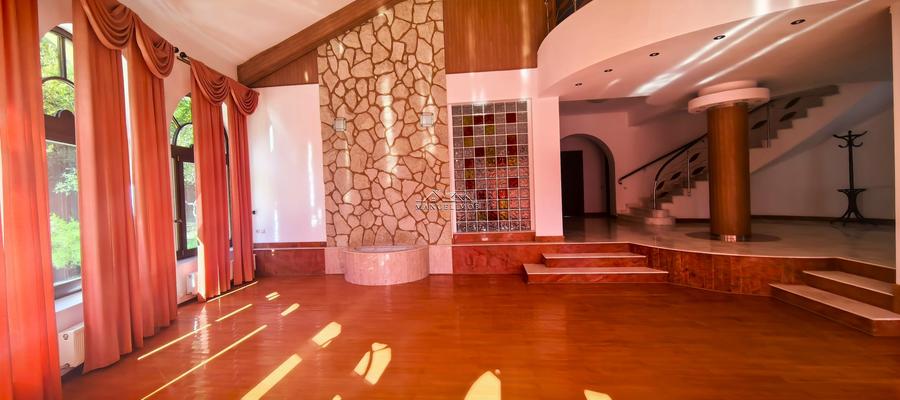 Proprietate Breaza Vila 1000mp , casa administrator , teren generos 3600mp - 15