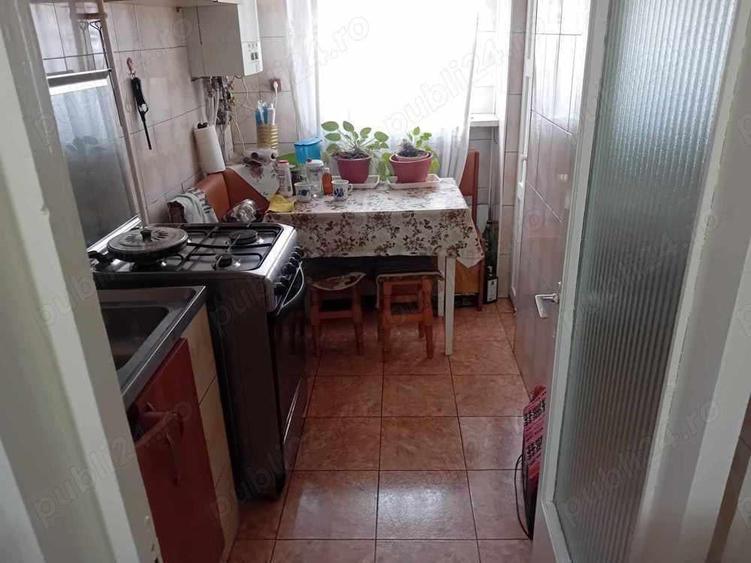 Ap 2 Cam etaj 1 Maratei Dolinex 45mp la cheie centrala termopan balcon - 12