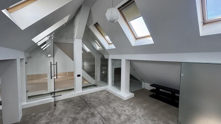 Vânzare apartament de 4 camere Vilă Interbelica- Victoriei - 13