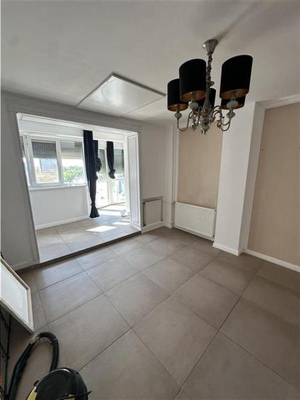 Decomandat linga Iulius Mall - 4