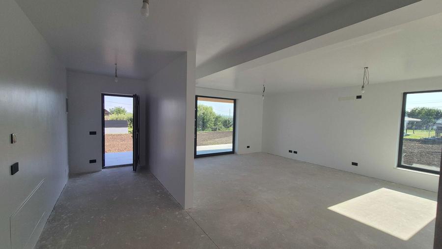 Casa in Moara cu 6,5 ari teren - 3