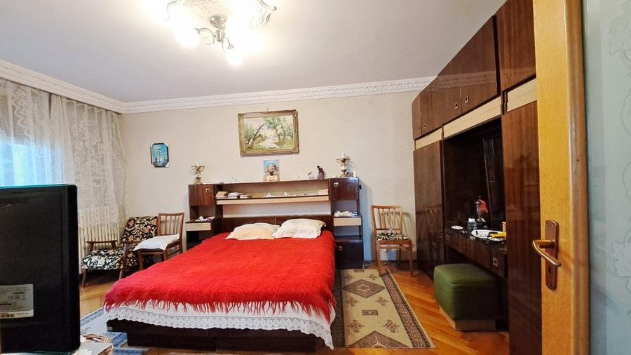 3 camere P.ta Minis, decomandat, centrala termica - 2