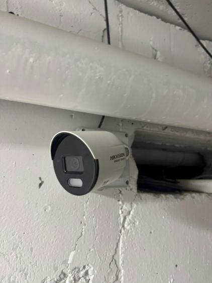 Boxa depozitare 20 mp | Titan Str. Mizil | Beton, supraveghere 24/7 | Disponibila imediat - 7