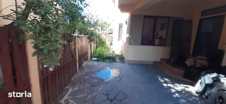 Zona centrala, casa finisata - 6
