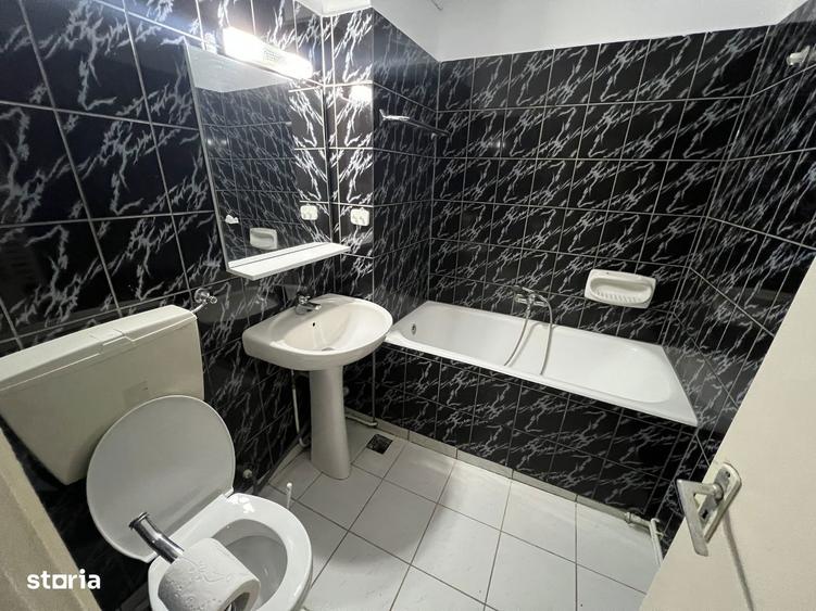 INCHIRIEZ apartament 2 camere semidecomandat,zona Centrala - 9