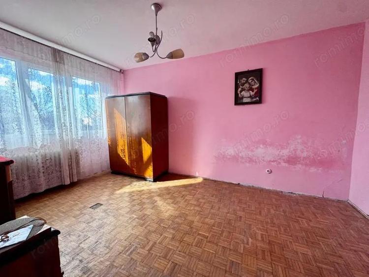 Apartament 2 camere spa?ios, zona Corni?a Bistri?ei langa ?coala nr. 10 - 10