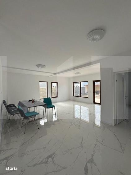 Casa Indivuala de vanzare-5 camere-4 bai-toate utilitatile. - 3