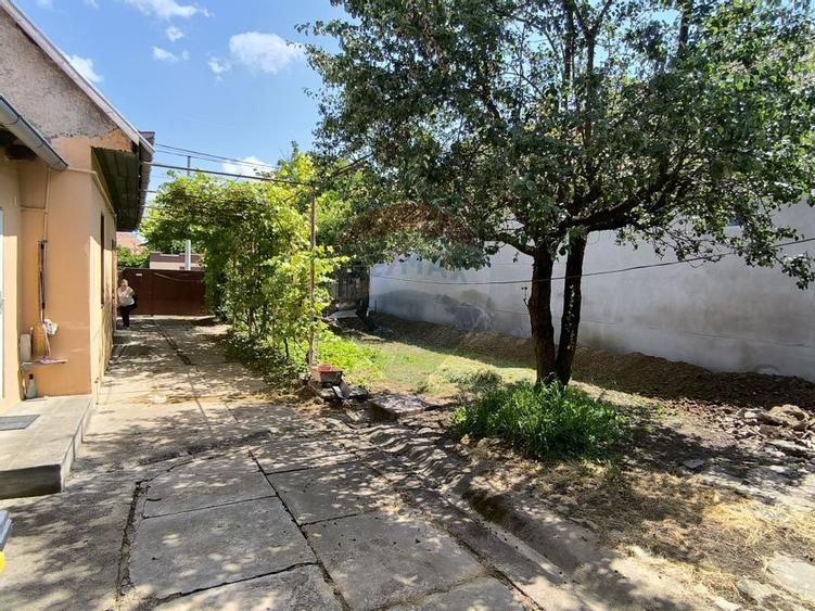 Casa cu potential in zona semicentrala din Medias, Strada Avram Iancu - 5