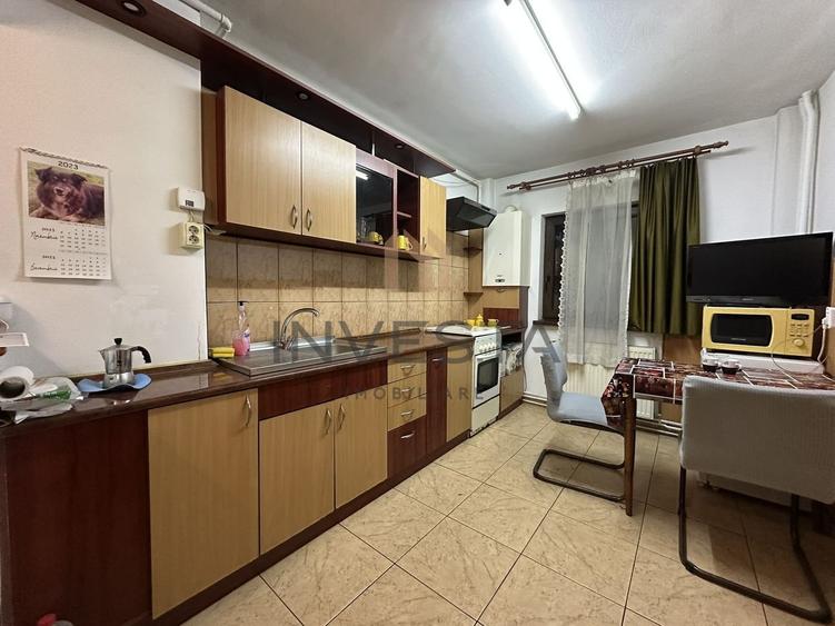 Oportunitate de investite Intre Lacuri! Apartament 3 camere decomandat - 8