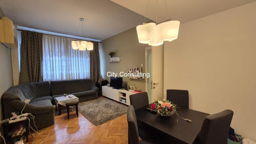 Inchiriere apartament 2 camere Piata Universității - 1