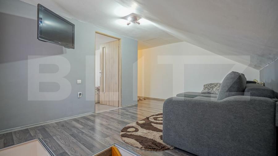 Casa cu 7 camere, 150 mp utili, garaj si curte amenajata, zona Craiter - 1