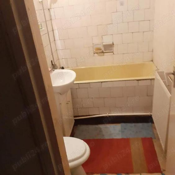 Vand Apartament 2 camere - 1