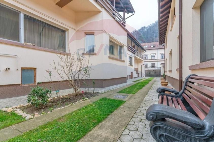 Proprietate turistică cu 14 camere, poziționare excepțională – Râșnov - 5