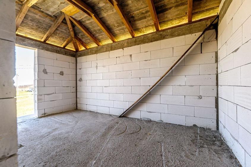 Casa Ta  – Într-un cartier nou, lângă natură în Frumușeni, Arad - 10