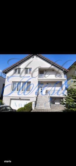 Vila 7 camere , 330 MP, Zona Andrei Muresanu , Cluj - 1