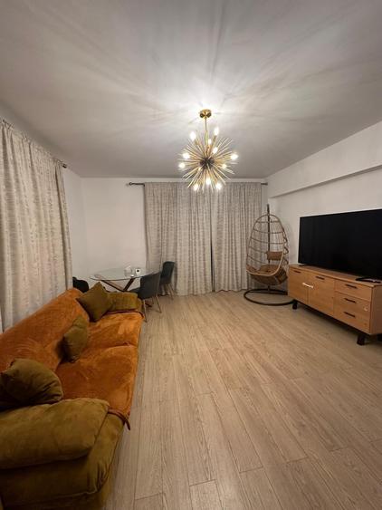 Apartament cu 2 camere decomandat în Tunari