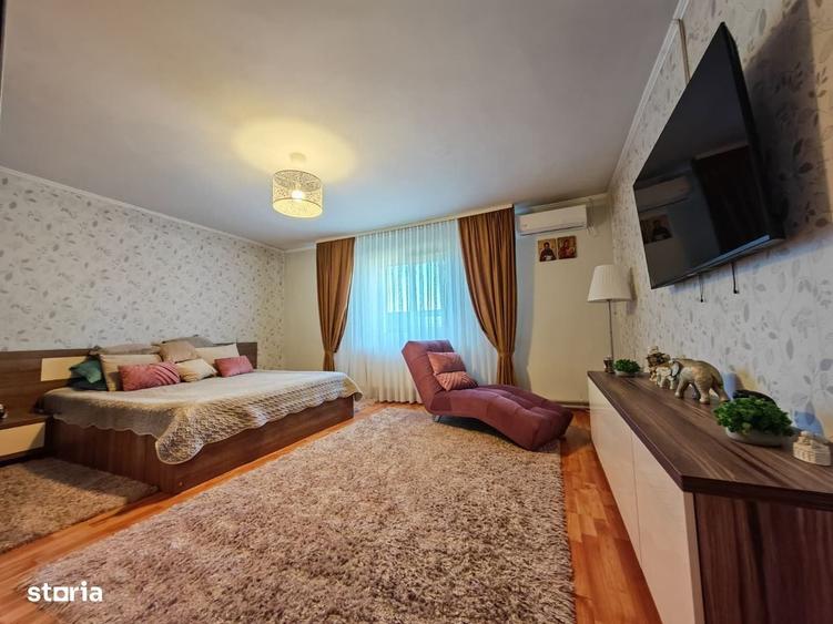 Casă cu 3 camere în Crețești