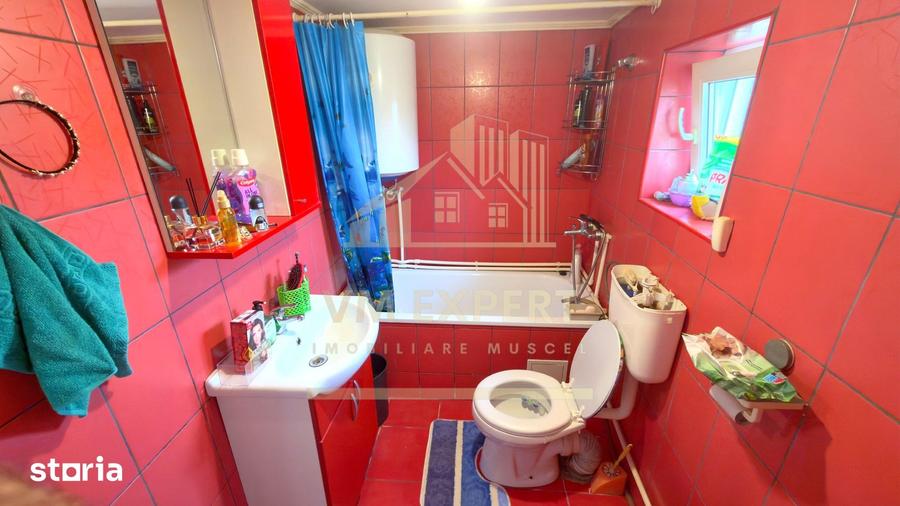 Casă cu 3 camere cu Teren 262 Mp în Bughea de Jos