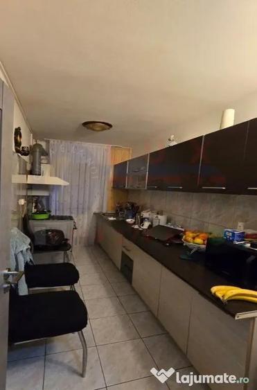 Apartament cu 2 camere semidecomandat în Spitalului