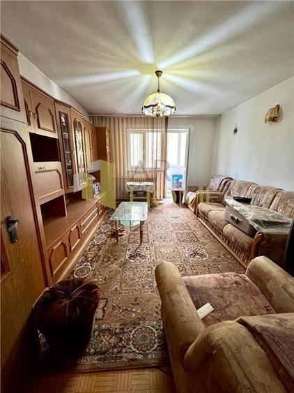 Apartament cu 2 camere circular în Vest