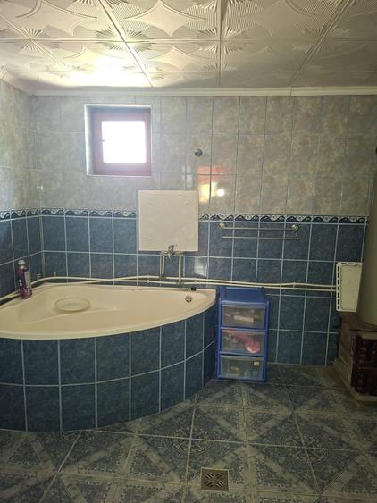 Casă cu 4 camere cu Teren 3300 Mp în Lugașu de Sus