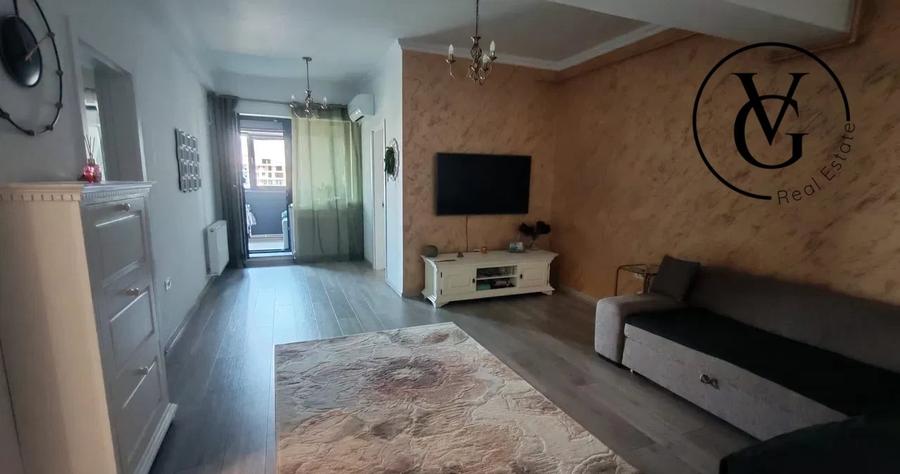 Apartament cu 2 camere semidecomandat, mobilat în Central