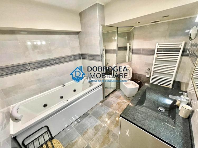 Apartament cu 5 camere decomandat, mobilat în Ultracentral