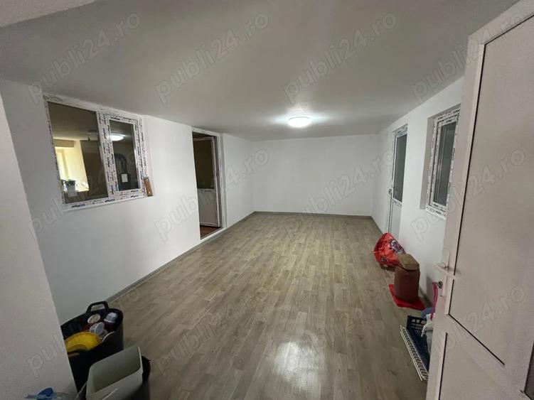 Casă cu 6 camere în Măgura