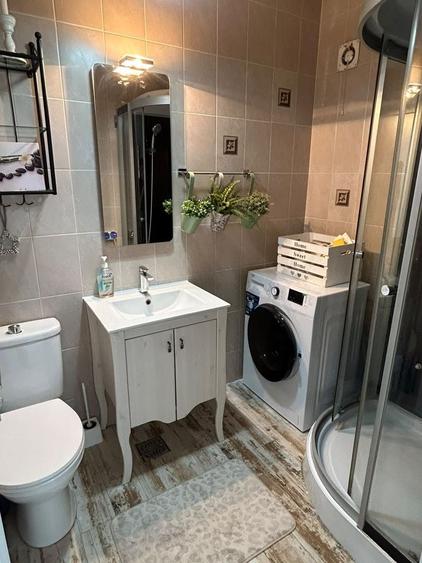 Apartament cu 2 camere, mobilat în Sisești