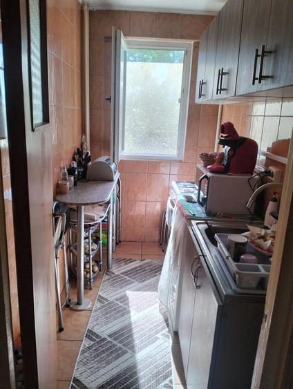 Apartament cu 2 camere decomandat în Berceni