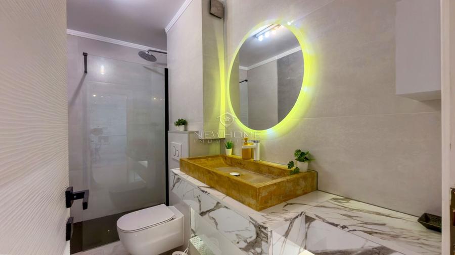 Apartament cu 2 camere semidecomandat, mobilat în Între Lacuri