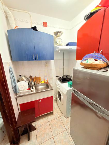 Garsoniera in bloc de apartamente  pe Unirii - 7