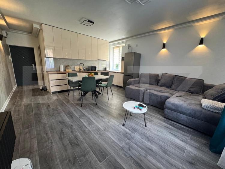 Apartament 2 camere, 49 mp, open space, mobilat si utilat, zona Central - 1
