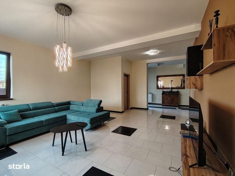 Casă cu 4 camere cu Teren 652 Mp în Giroc