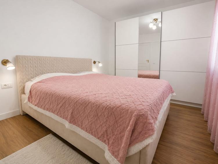Casă individuală cu 6 camere cu Canalizare în Chiajna