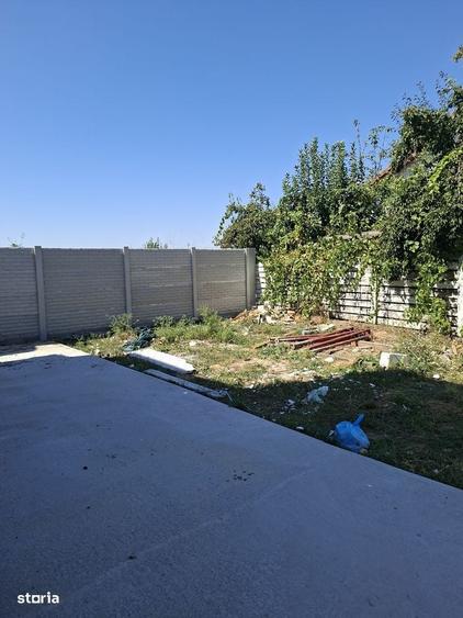 Casă cu 4 camere cu Teren 350 Mp în Central