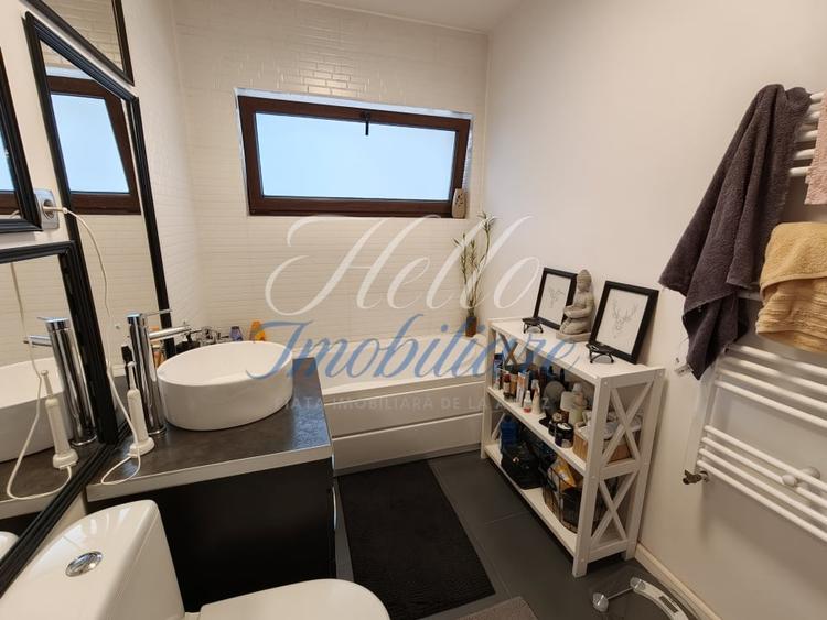 Apartament cu 2 camere semidecomandat, mobilat în Florești