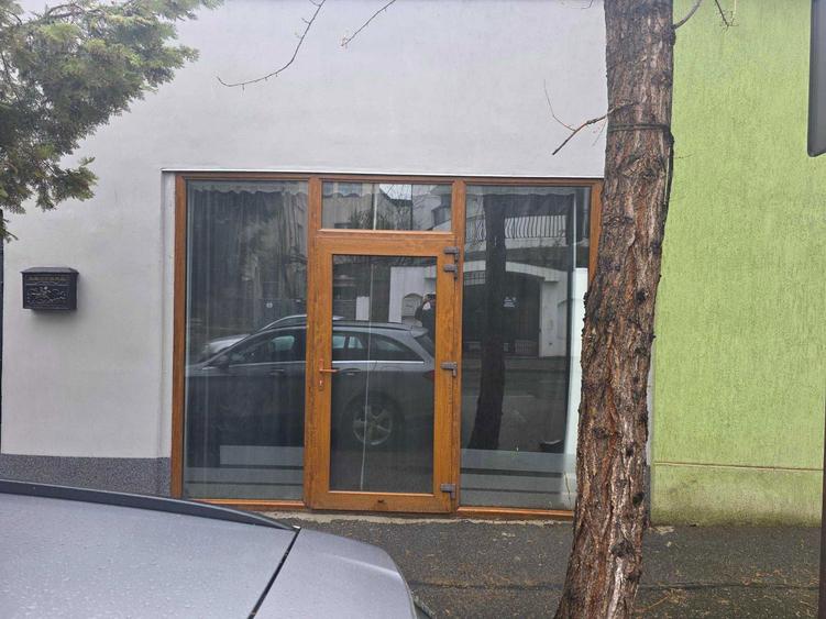 Inchiriere Spatiu Comercial 80 mp Zona Domenii | Vitrina Stradala 4m | Parcare Inclusa - 1